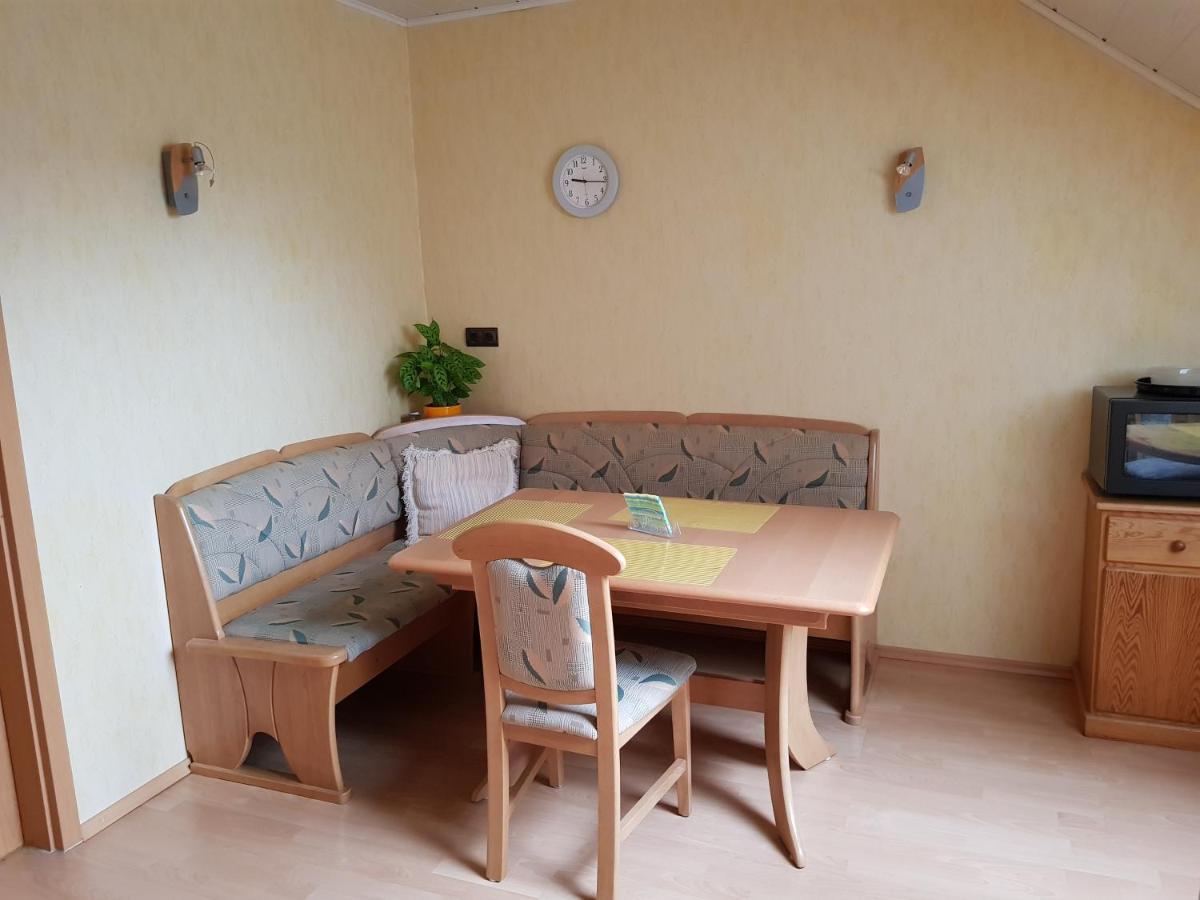 Gaestezimmer Aschenbrenner 바트로다흐 외부 사진
